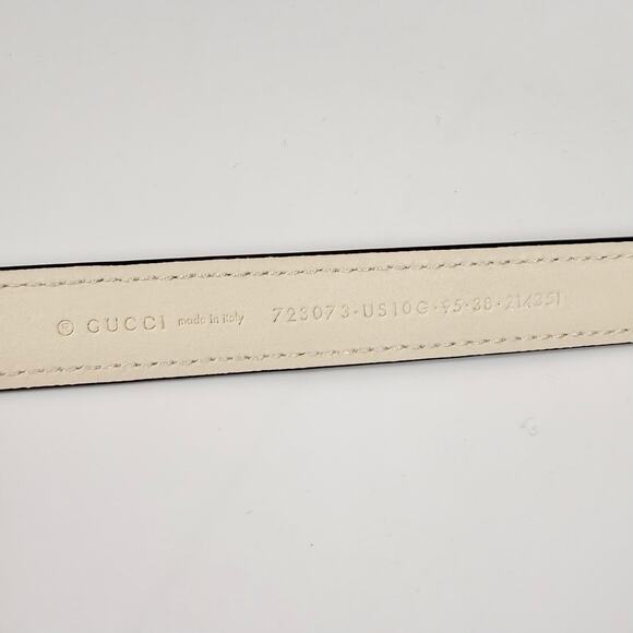 Gucci Blondie Smooth Leather Thin Belt 95 38